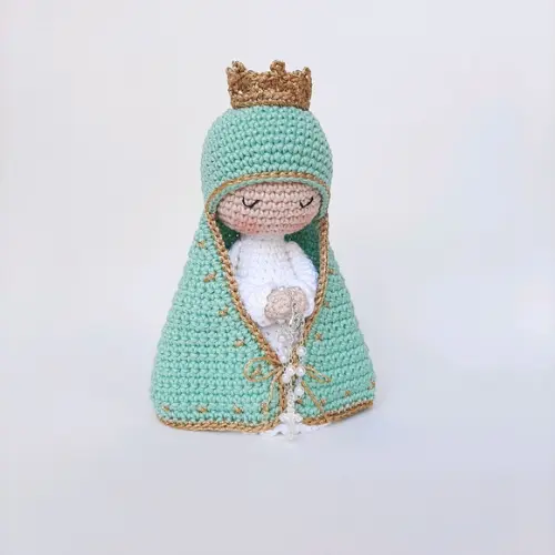 Nossa Senhora de Crochê Amigurumi Santinha