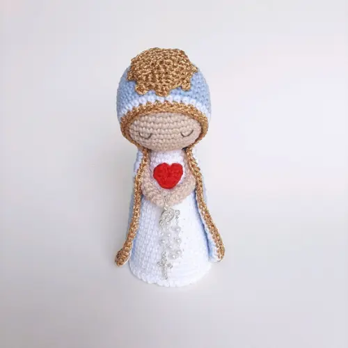 Nossa Senhora de Crochê Amigurumi Santinha