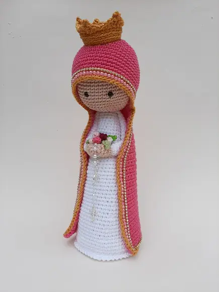 Nossa Senhora de Crochê Amigurumi Santinha