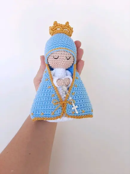 Nossa Senhora de Crochê Amigurumi Santinha