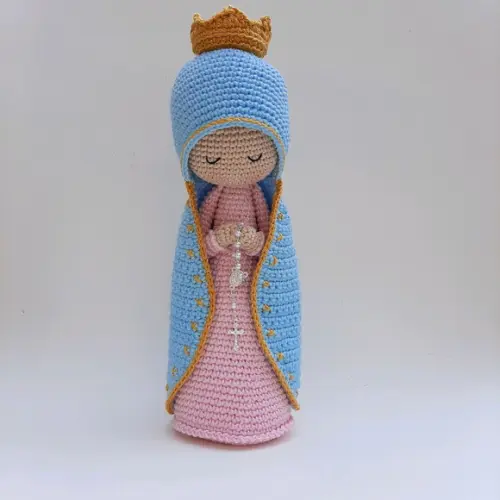 Nossa Senhora de Crochê Amigurumi Santinha