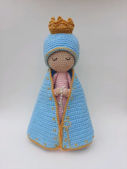 Nossa Senhora de Crochê Amigurumi Santinha