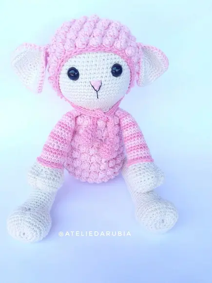 Ovelhinha Amigurumi de crochê