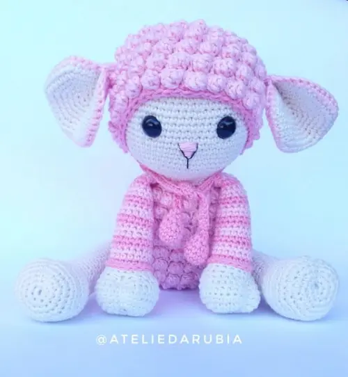 Ovelhinha Amigurumi de crochê