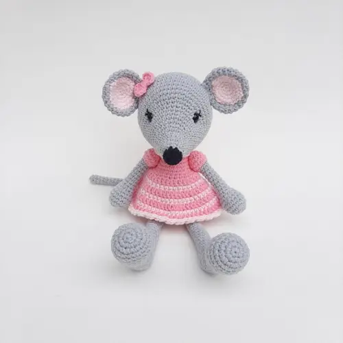 Ratinha Amigurumi de crochê
