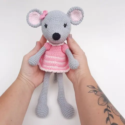 Ratinha Amigurumi de crochê
