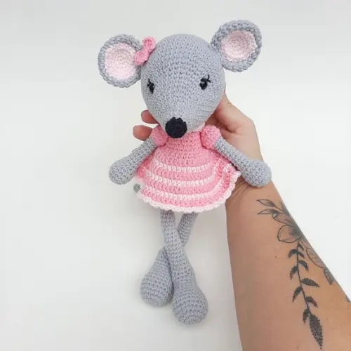 Ratinha Amigurumi de crochê