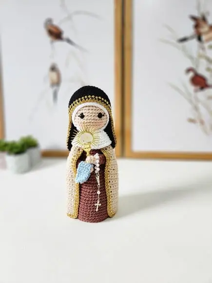 Santa Clara de Assis Crochê Amigurumi