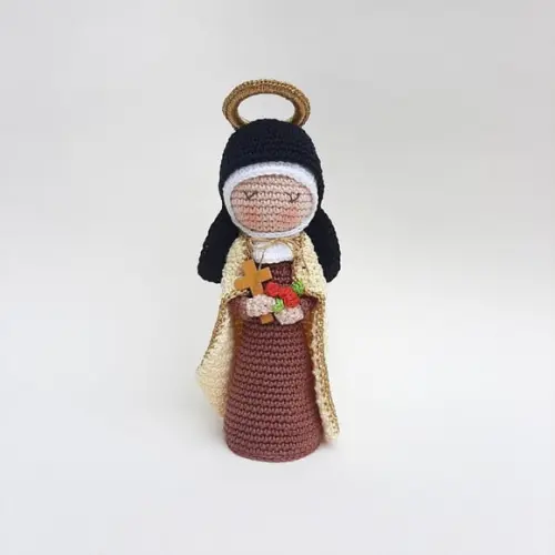 Santa Terezinha Crochê Amigurumi