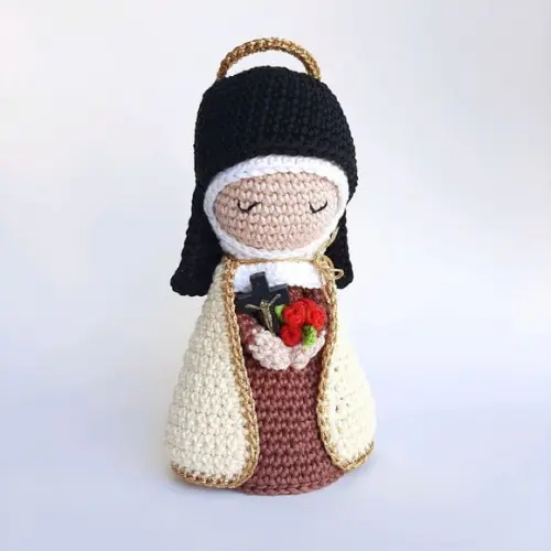 Santa Terezinha Crochê Amigurumi