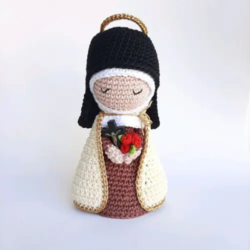 Santa Terezinha Crochê Amigurumi