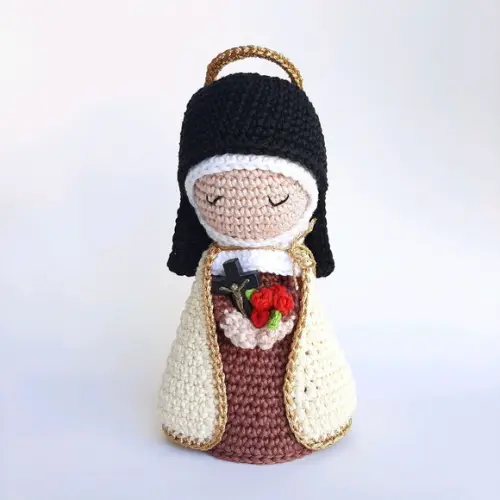 Santa Terezinha Crochê Amigurumi