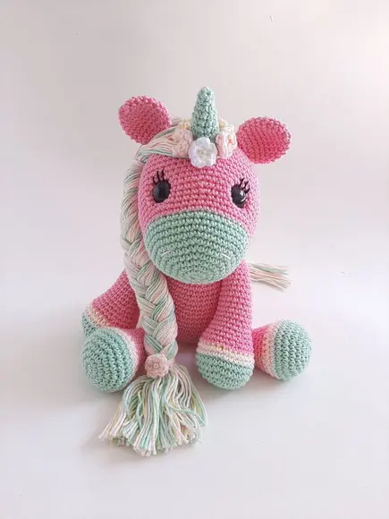 Unicórnio de Crochê Amigurumi