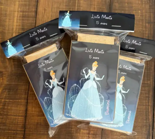Dominó para Lembrancinha ,cinderela. Envio Rápido.