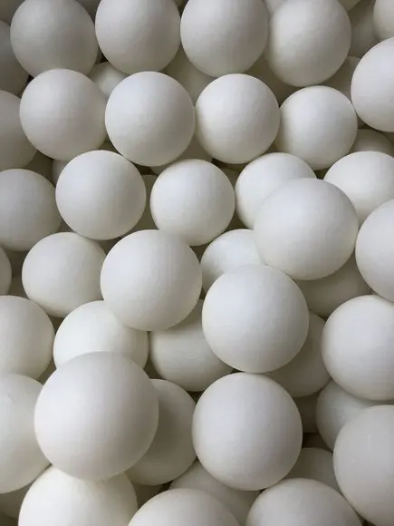 Bolinha de Ping Pong, Cor Branco