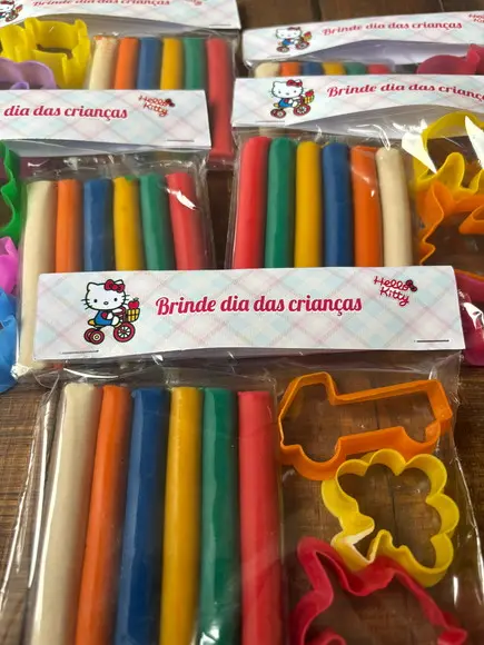 Dia das Crianças, Massinha de Modelar e Cortadores