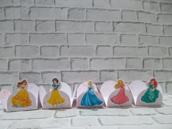 100 Forminha Docinho Princesas