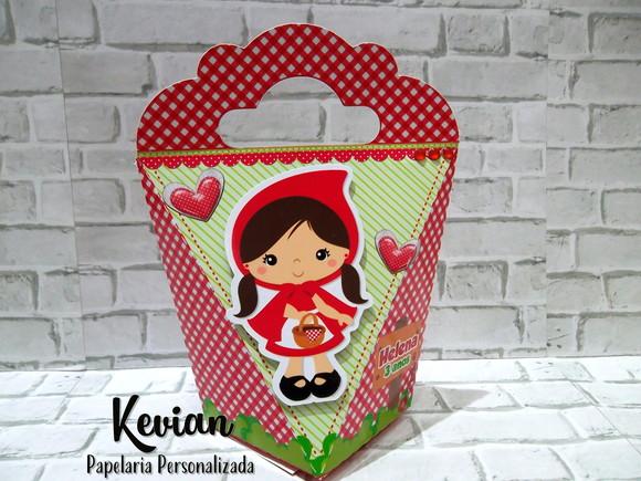 Caixa Triangulove Chapeuzinho Vermelho
