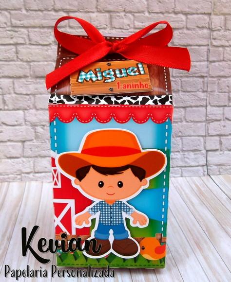 Caixa Milk Fazendinha Menino