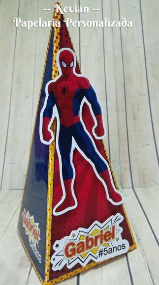 Caixa Pirâmide Homem Aranha