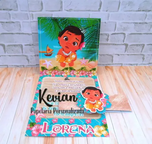 Convite Moana Baby com Aplique Alto Relevo