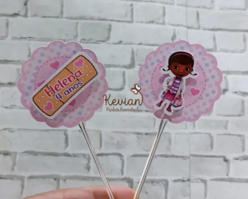 25 Topper Docinho Doutora Brinquedos