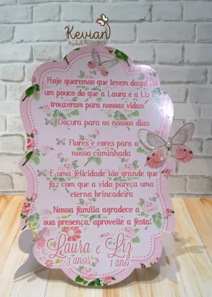 Recado de Mesa Jardim com Aplique Borboleta