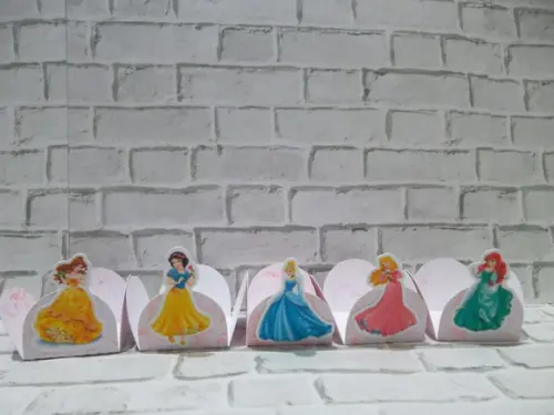100 Forminha Docinho Princesas