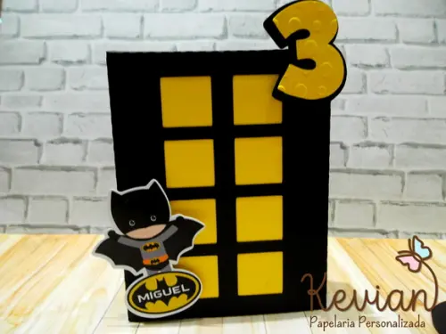 Caixa Prédio Batman