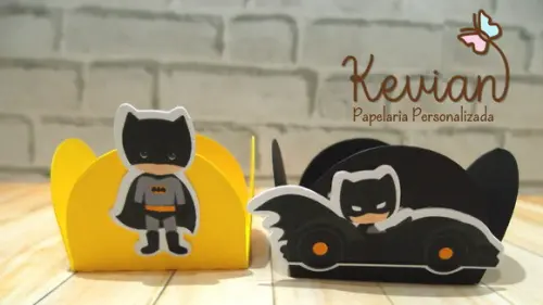 50 Forminha Docinho Batman