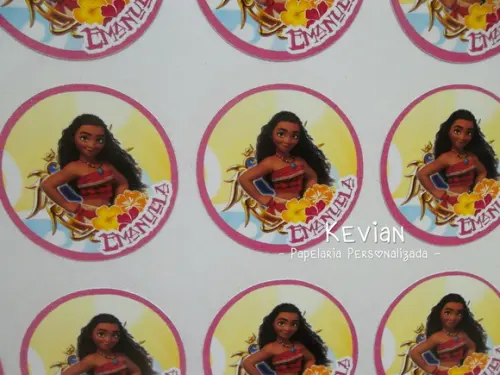 30 Adesivo Latinha Moana