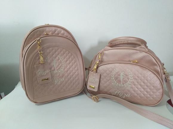 Kit mala de rodinha, bolsa G,.mochila G, 01 chaveiro