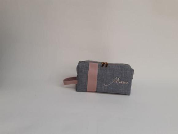 Kit Mala De Rodinhas E Necessaire Box