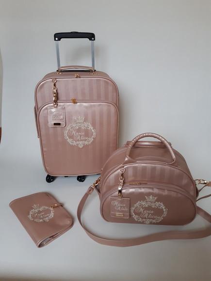 Mala de rodinhas,bolsa passeio M, trocador e porta documento