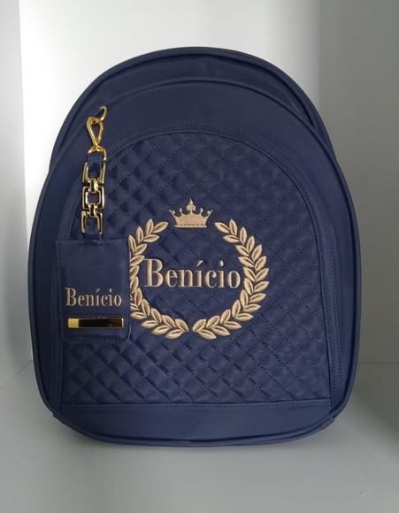 Mochila maternidade com porta chupeta