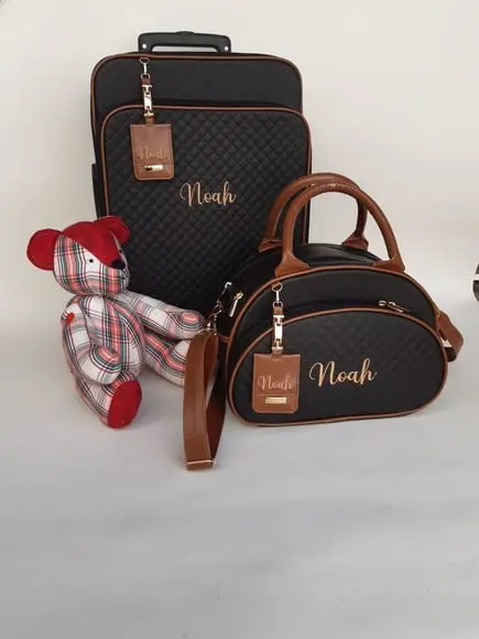 Kit Personalizado Mala De Rodinhas E Bolsa