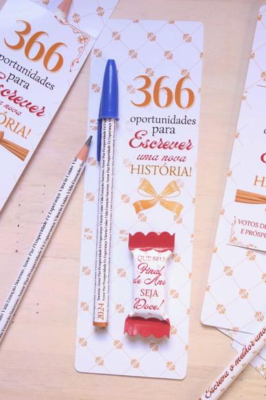 Cartão com Caneta e Balinha Personalizados Ano Novo