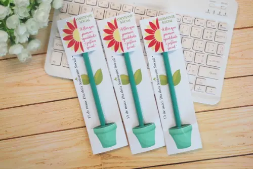Card Personalizado com Lápis Assistente Social