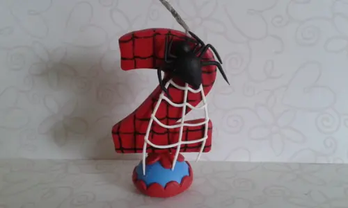 Vela de Biscuit Homem Aranha
