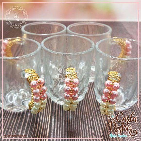 Conjunto Garrafa térmica e 5 xícaras