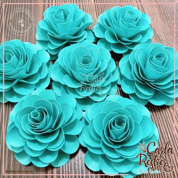 Rosa de papel azul tiffany