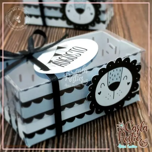 Caixa para 2 Doces Tampa de Acetato Leão Minimalista