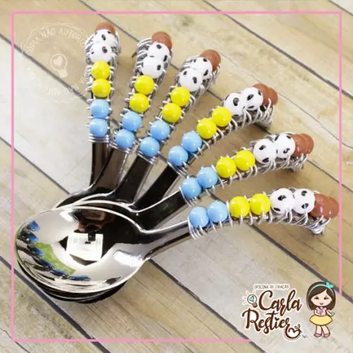 Colher Curvada Decorada Fazendinha