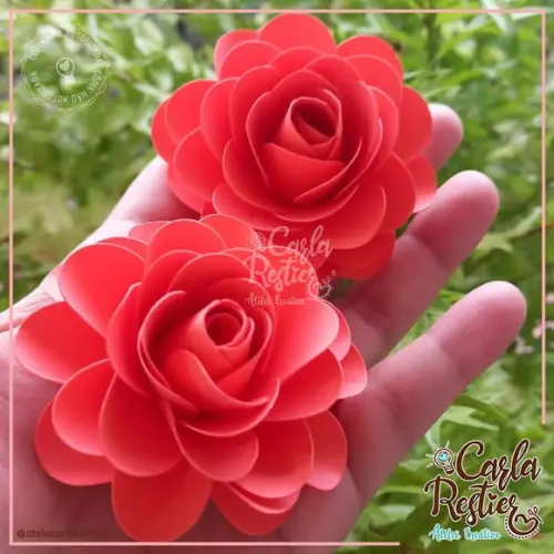Rosa de papel coral