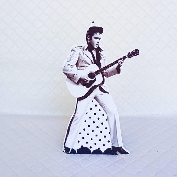 Caixa Cone/pirâmide Elvis Presley - 20 Peças