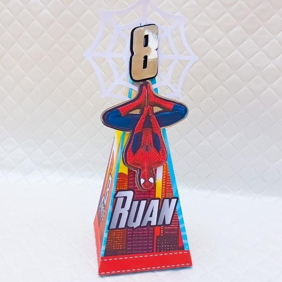 Caixa Cone/pirâmide Personalizado Vingadores - 20 Peças