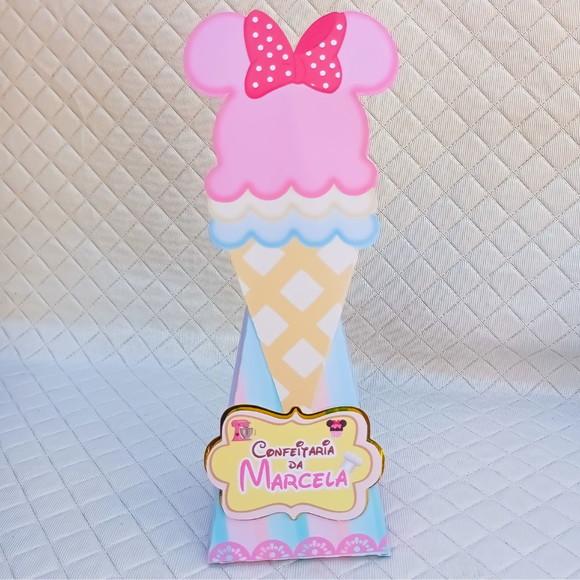 Caixa Cone/pirâmide Confeitaria da Minnie - 20 Peças