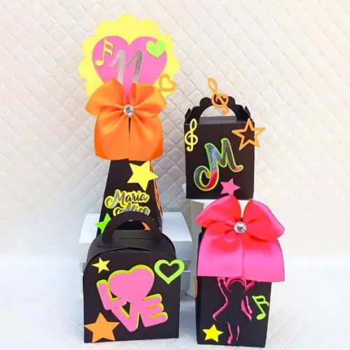 Kit 60 Caixas Personalizado Neon
