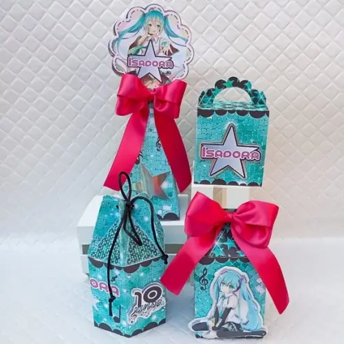 Kit Festa Hatsune Miku + Topo de Bolo