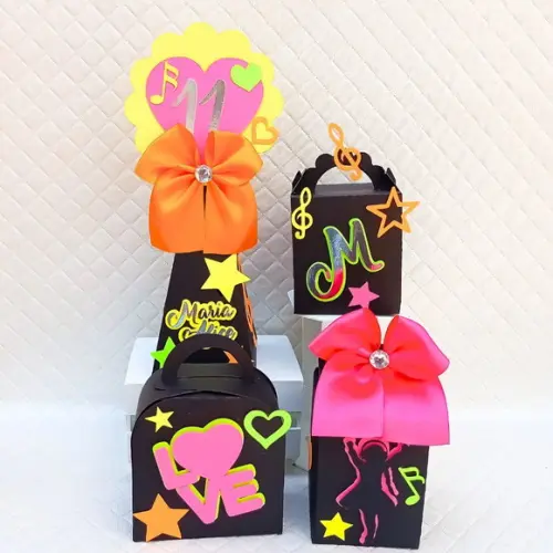 Kit 20 Caixas Personalizado Neon